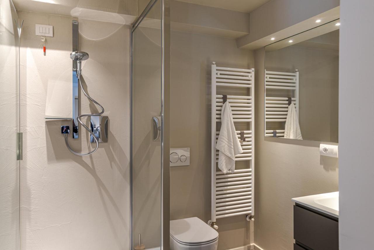 Suite Brunate - By MyhomeinΌπως Εξωτερικό φωτογραφία