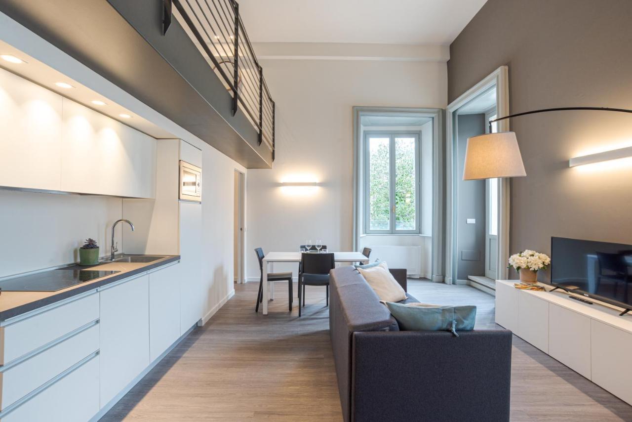 Suite Brunate - By MyhomeinΌπως Εξωτερικό φωτογραφία